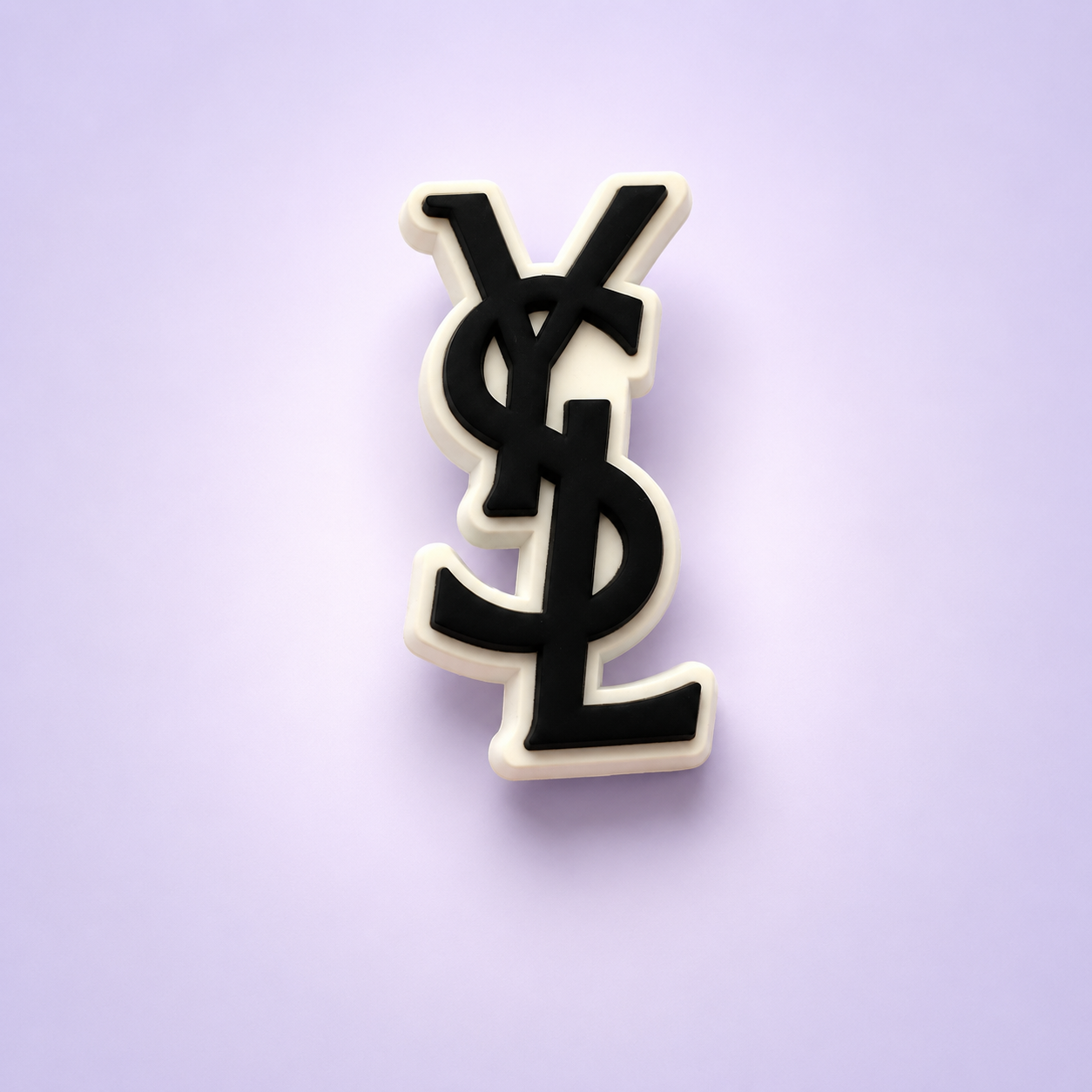 Grand Yves Saint Laurent