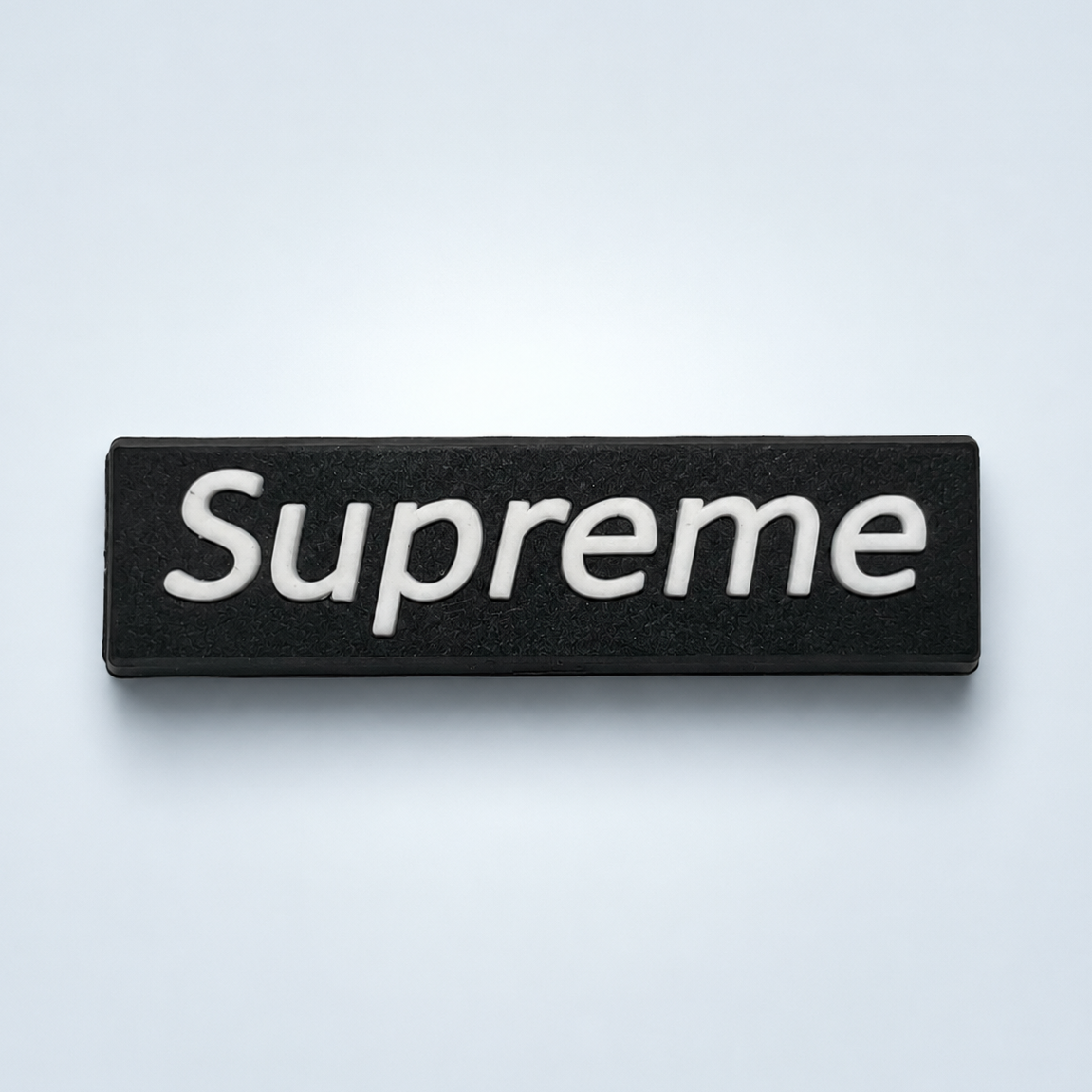 Supreme N&B